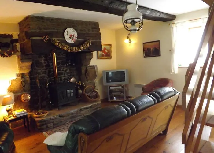 3 Bed - Sleeps 5 - Garden - Parking - Wifi Saint-Siméon