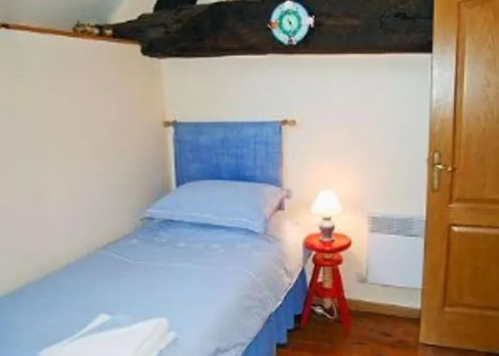 3 Bed - Sleeps 5 - Garden - Parking - Wifi 度假居 *